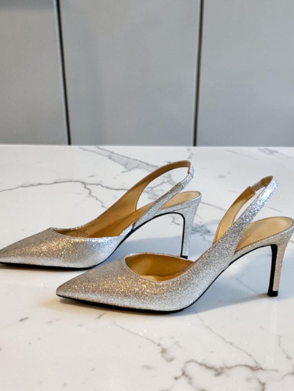 Michael Kors Sz 7.5M Silver Alina Glitter Pointed Toe Sling Pumps NWOTB See Disc